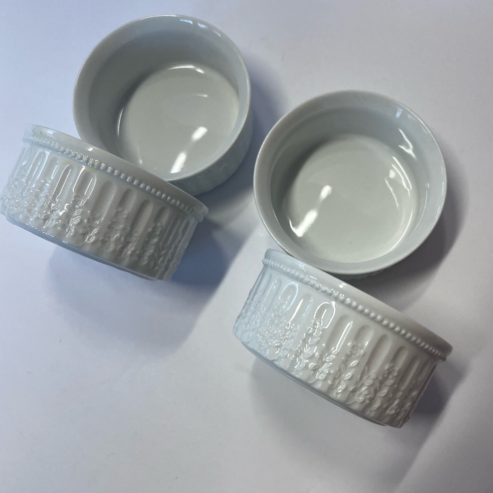 Vintage Nantucket Set of 4 Ramekin Porcelain 3" Casserole Dishes Ribbed White